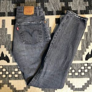Levi’s 501 Button Fly Classic Jeans Size 25